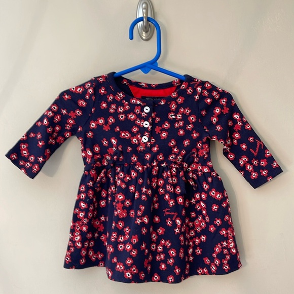 Tommy Hilfiger 3-6 mos Infant - Baby Dress Navy Blue Red Flowers New with Tags - Picture 1 of 15